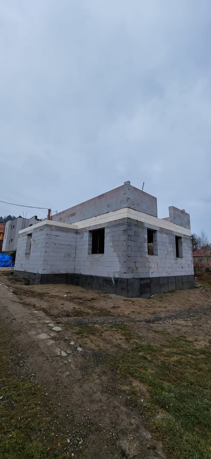 Hrubá stavba
